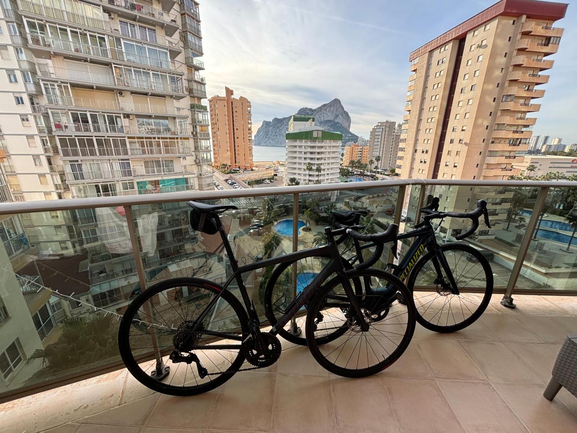 Rock&Bike Calpe Sunny Apartment Luaran gambar