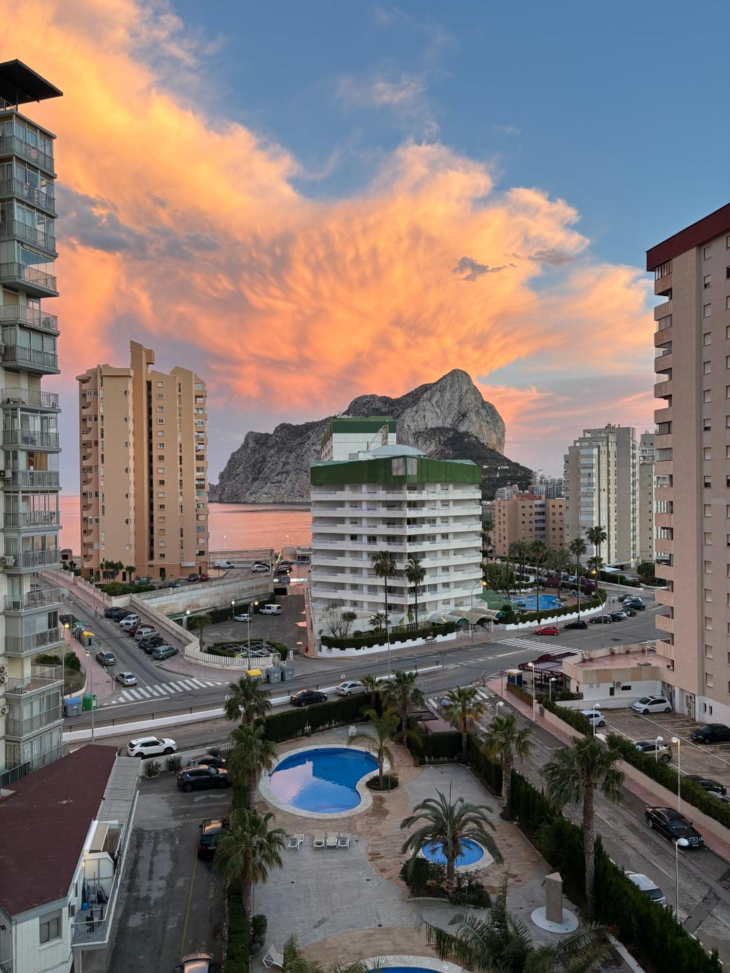 Rock&Bike Calpe Sunny Apartment Luaran gambar